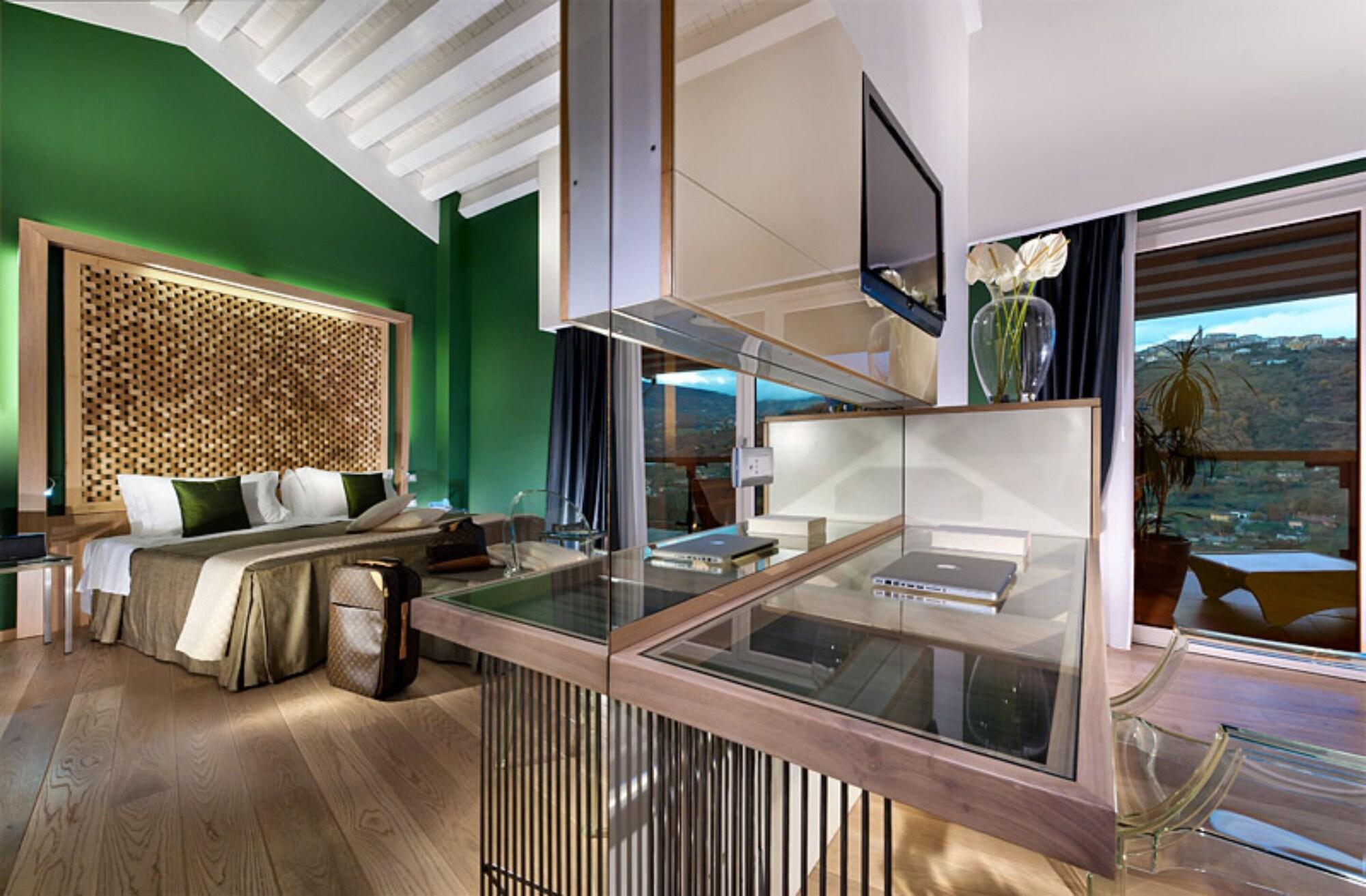 Hotel Bouganville Hill & Wellness Space