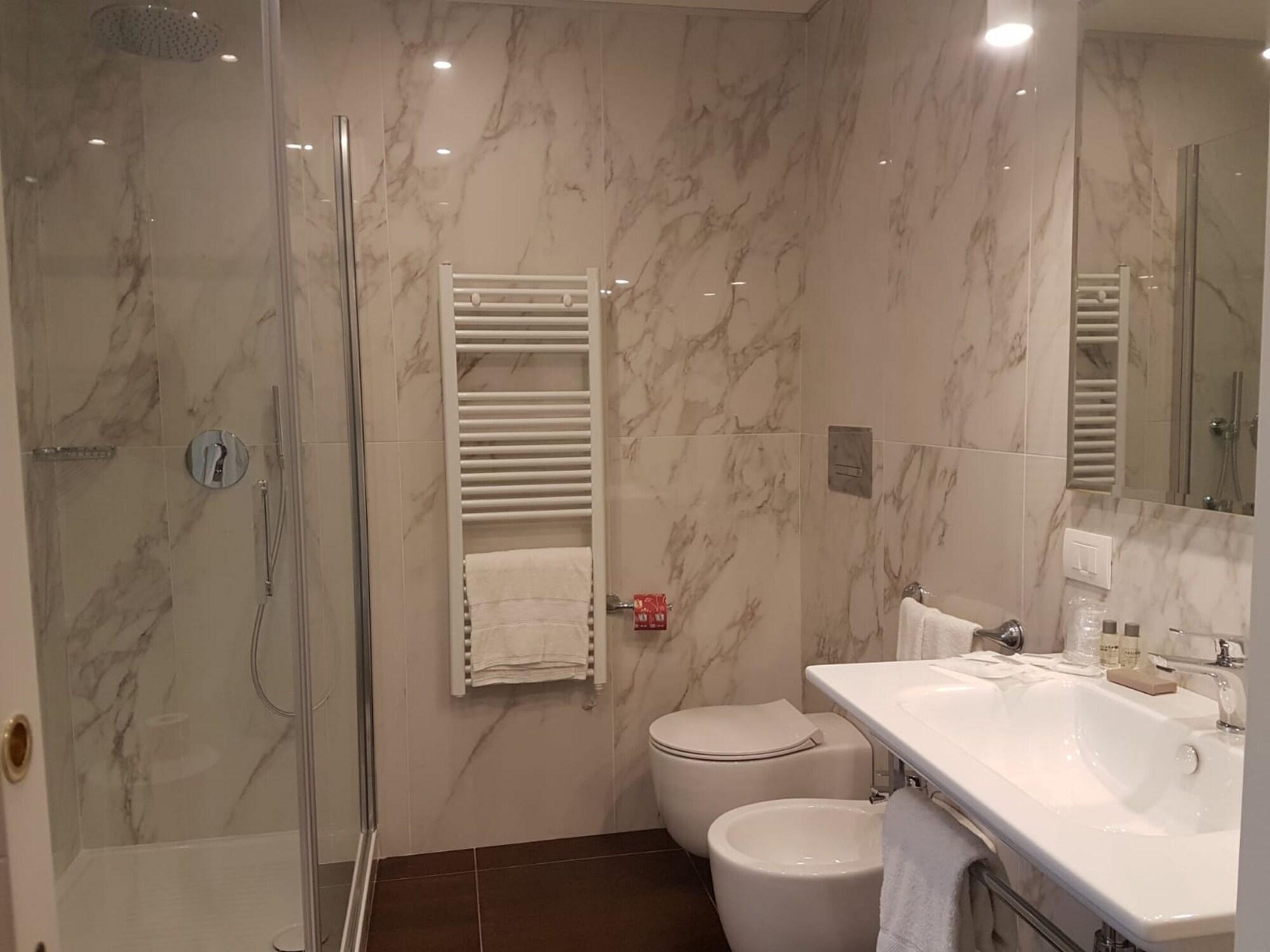 Bouganville Hill & Wellness Space Hotel