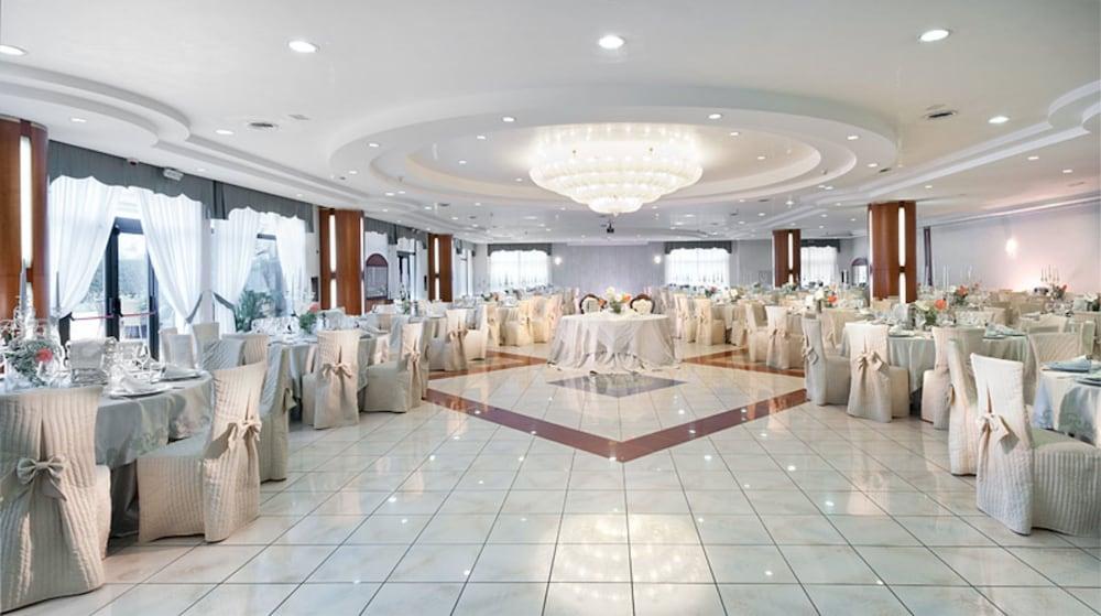 Hotel Bouganville Hill & Wellness Space 4*